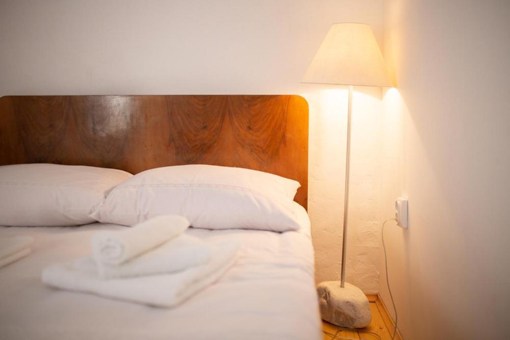 Holiday Home Burba Komiza Bagian luar foto